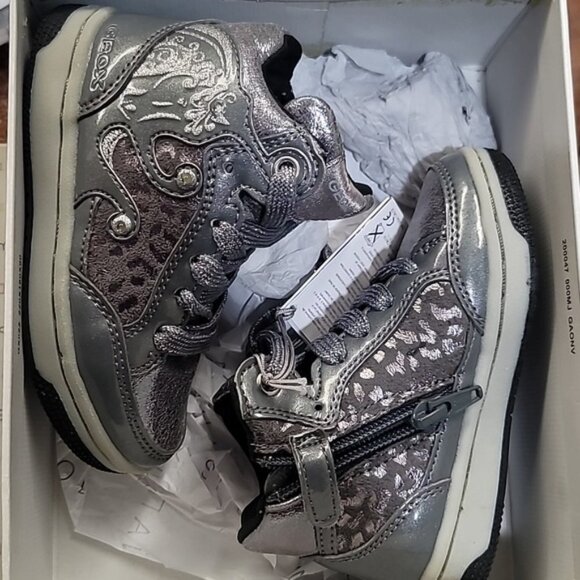 Geox Kids JR Creamy 23-K - Picture 4 of 6